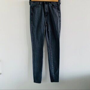 American Outfitters Black Skinny Jeans